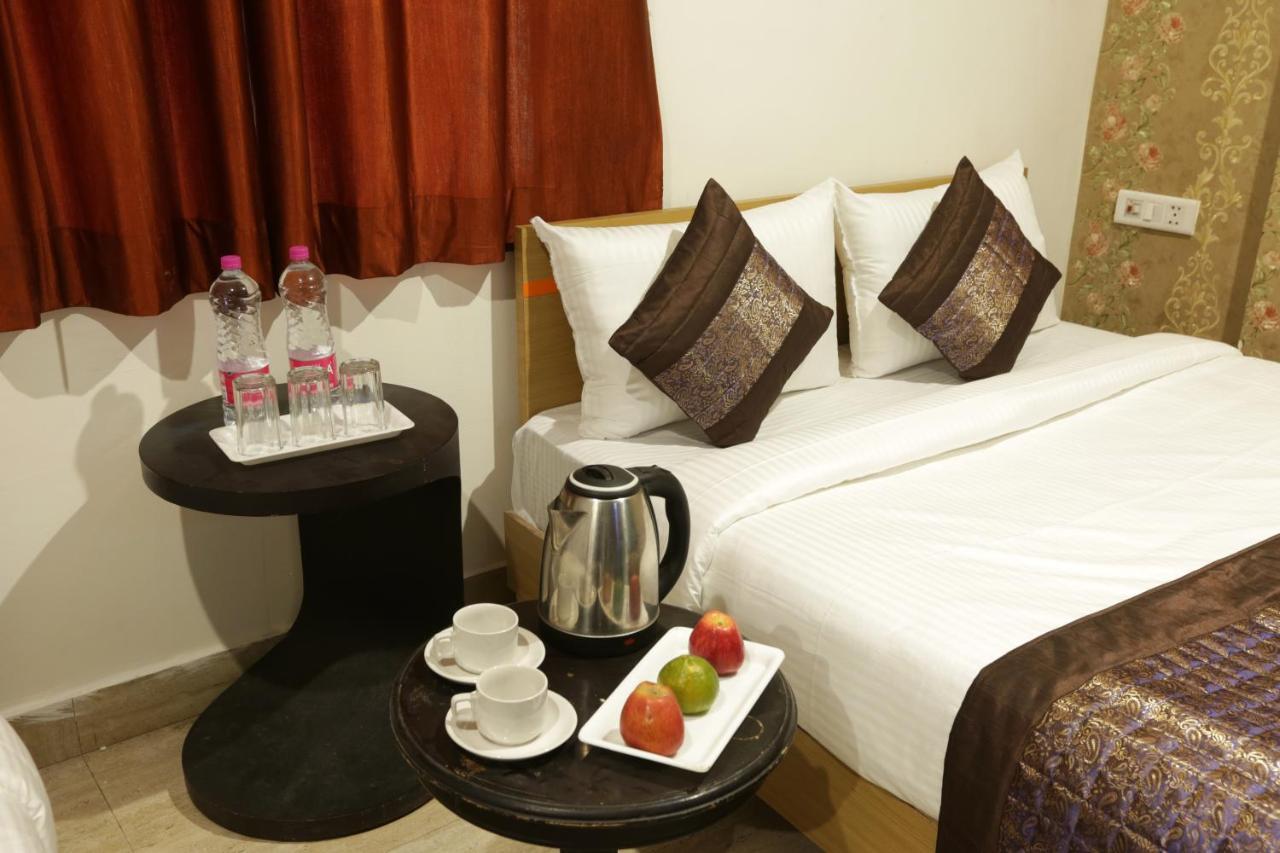 Hotel Square Stay New Delhi Eksteriør bilde